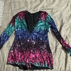 Long sleeves sequence shorts romper